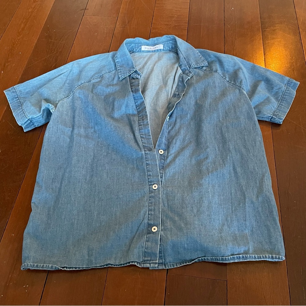 Everlane Jean Shirt 💙